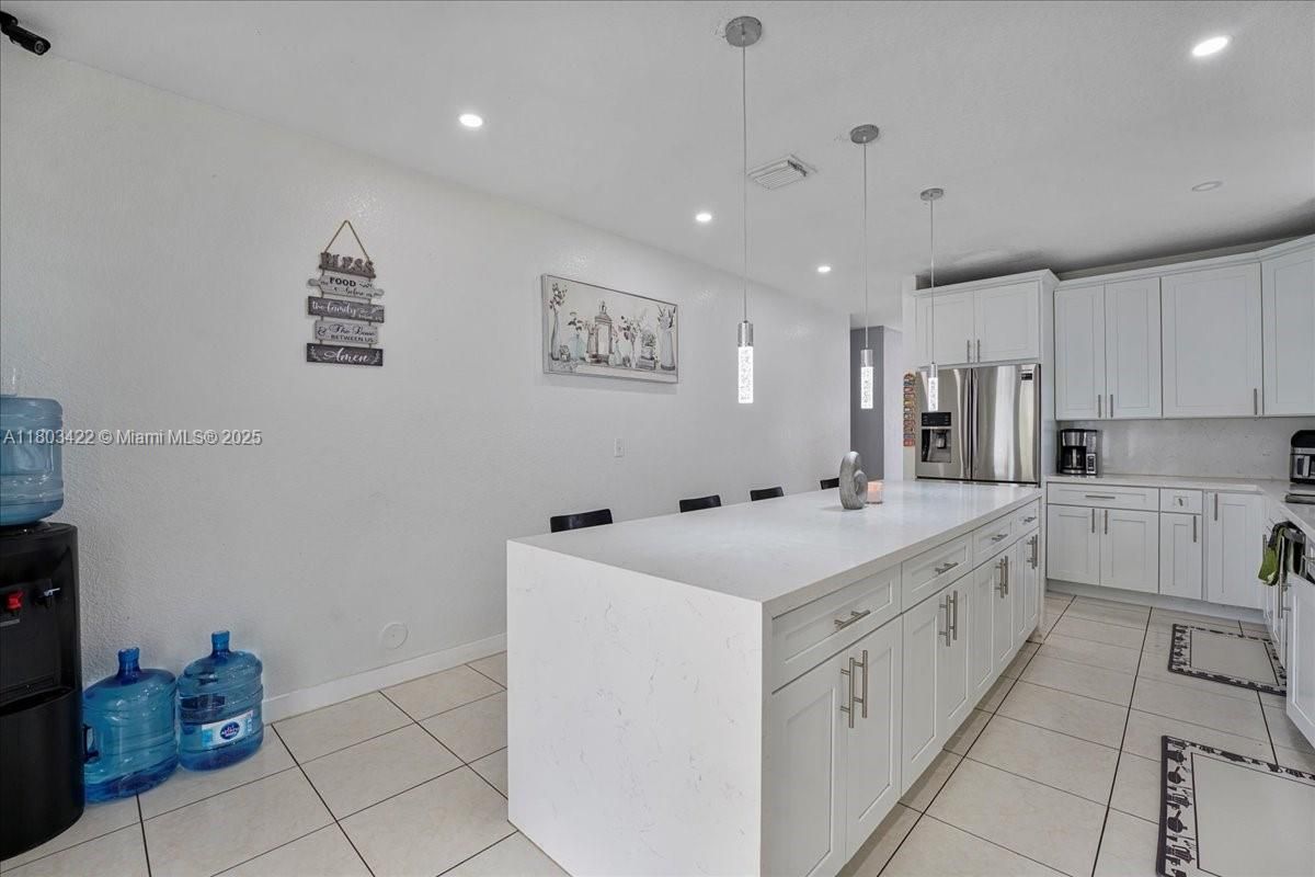 Interior, Kitchen, Pendant Lights, Recessed Lighting