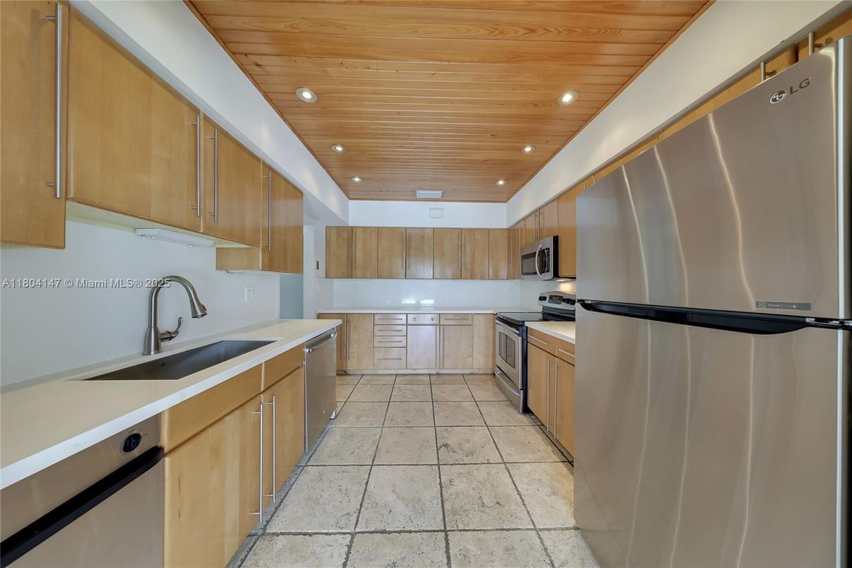 Interior, Kitchen, Recessed Lighting, Stainless Steel Appliances, Wooden Ceilings
