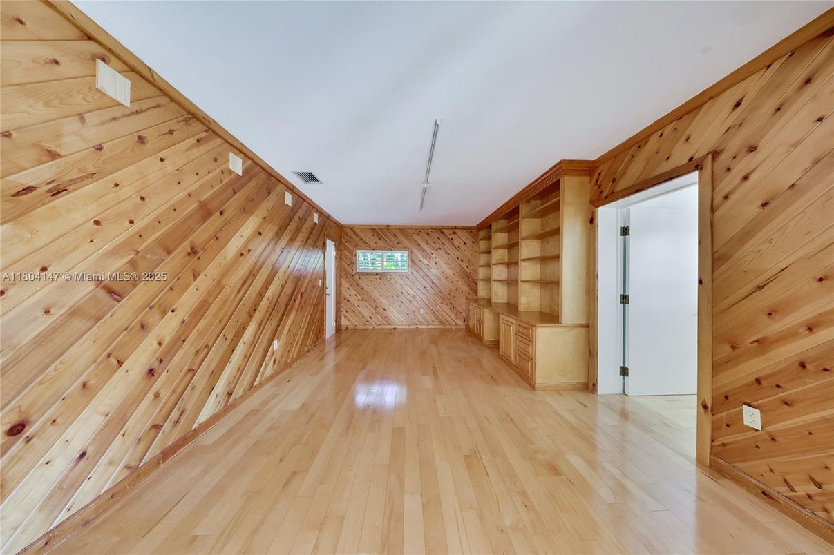 Empty room, Interior, Wood Texture Flooring, Wooden Walls