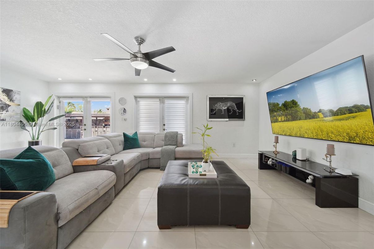 Interior, Living room, Recessed Lighting