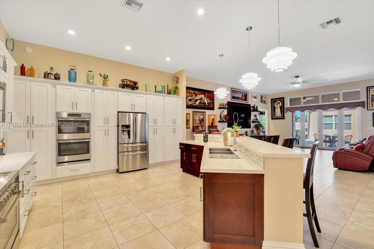 Interior, Kitchen, Pendant Lights, Recessed Lighting, Stainless Steel Appliances
