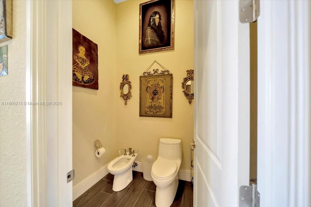 Bathroom, Interior, Wood Texture Flooring