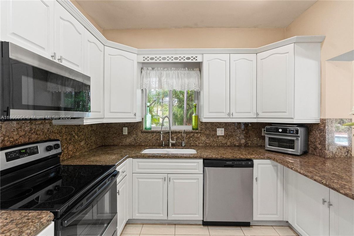 Interior, Kitchen