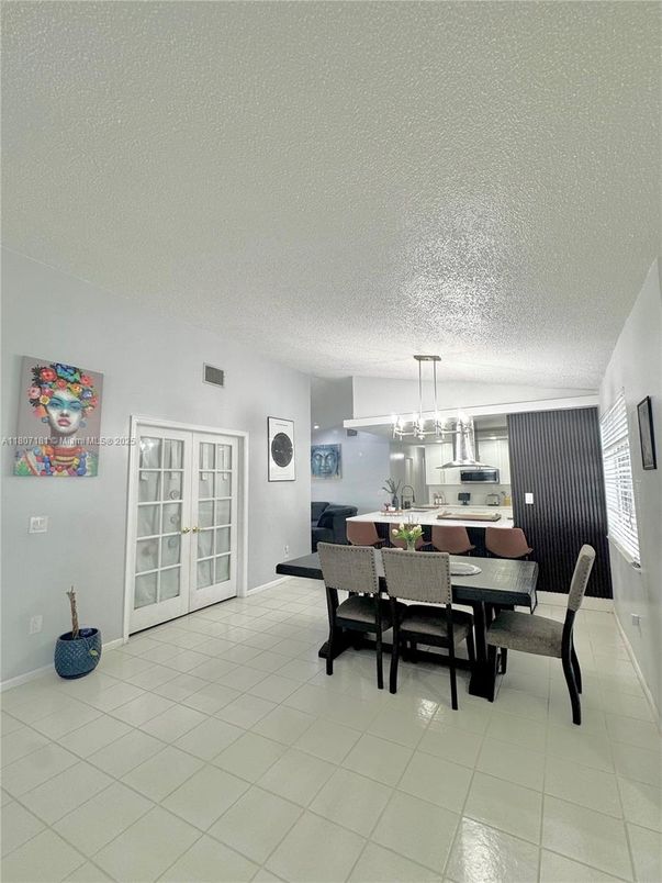 Dining room, Interior, Kitchen, Pendant Lights