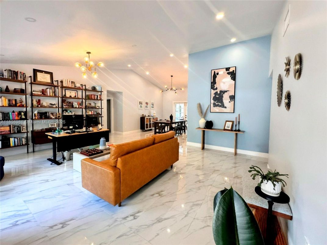 Chandelier, Home Office, Interior, Living room, Marble, Pendant Lights, Recessed Lighting