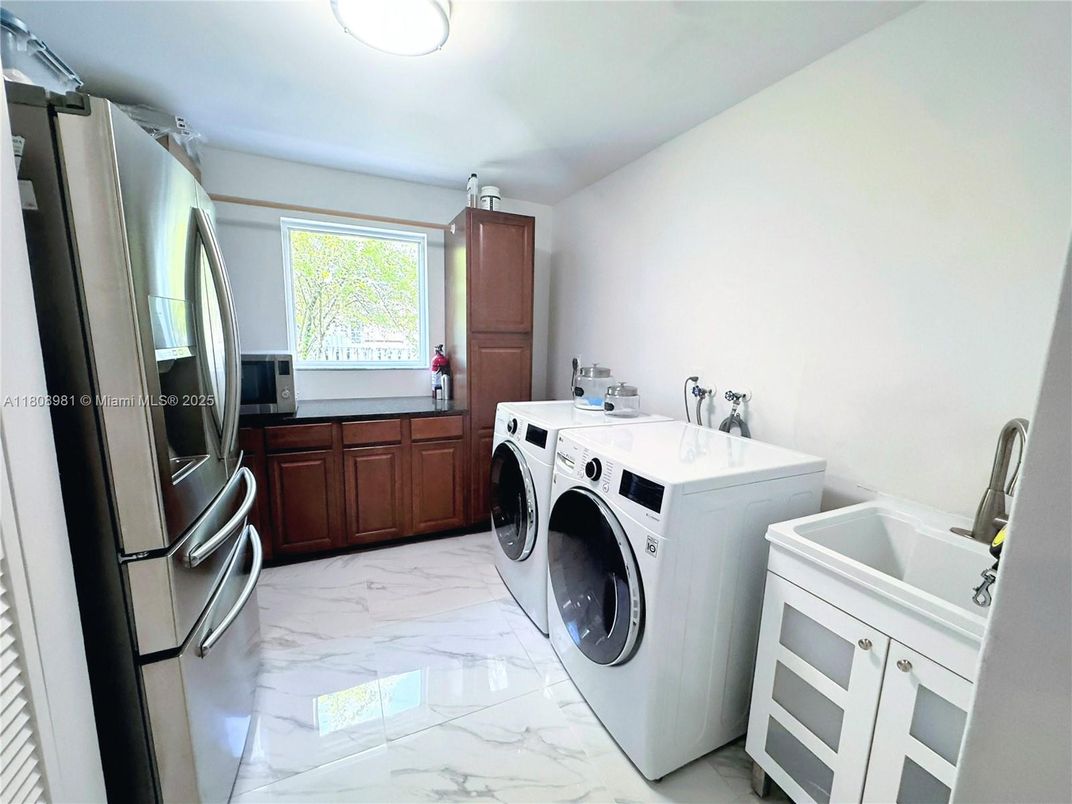 Interior, Marble, Washer