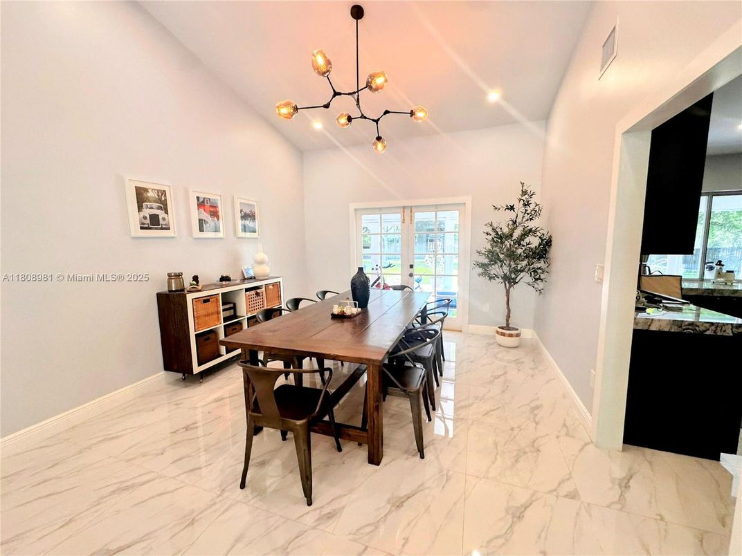 Dining room, Interior, Marble, Pendant Lights, Recessed Lighting