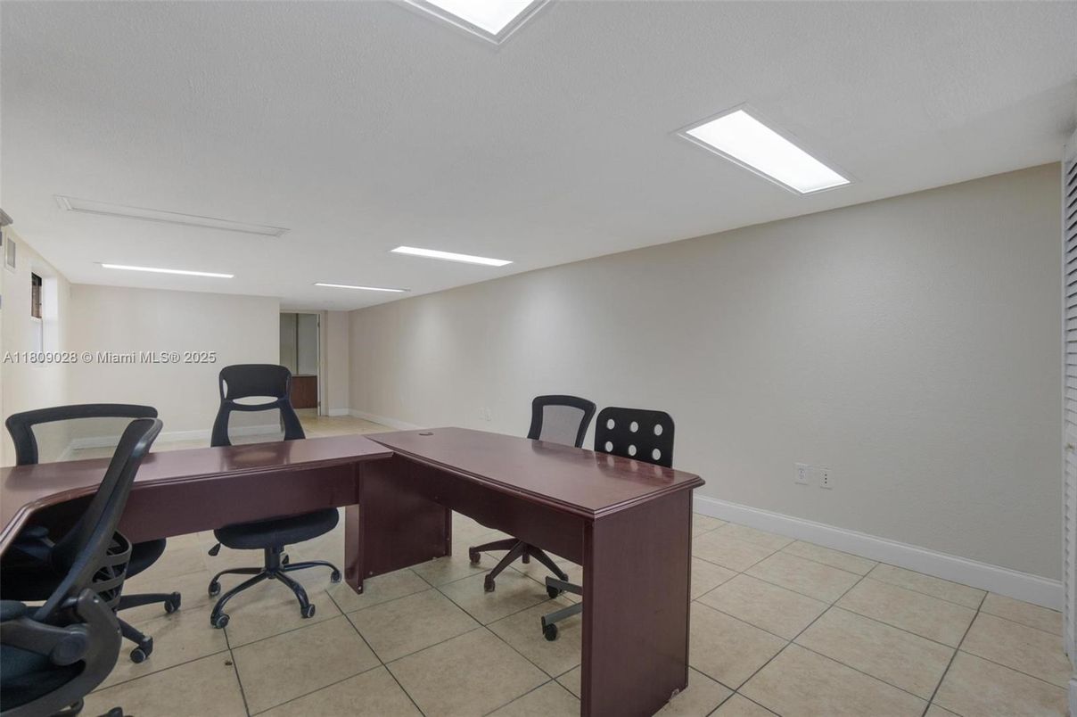 Home Office, Interior, Recessed Lighting
