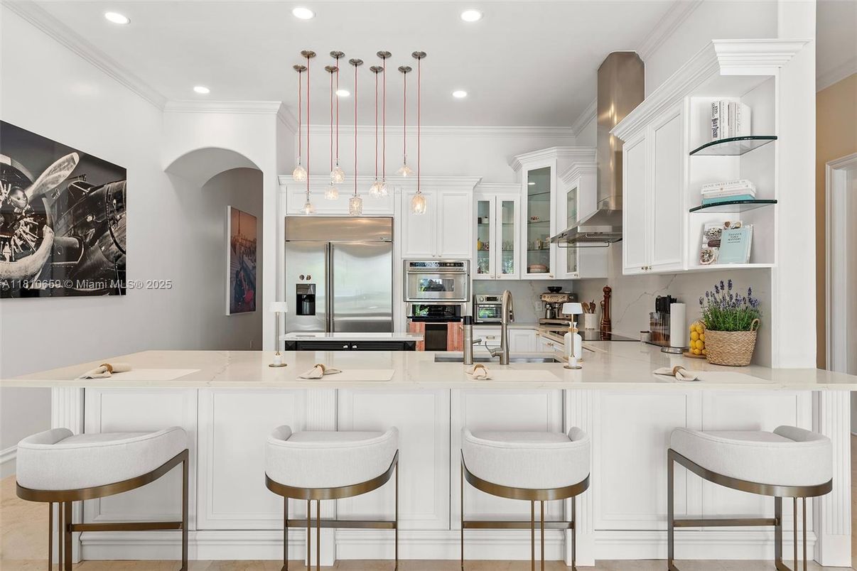 Interior, Kitchen, Pendant Lights, Recessed Lighting, Stainless Steel Appliances