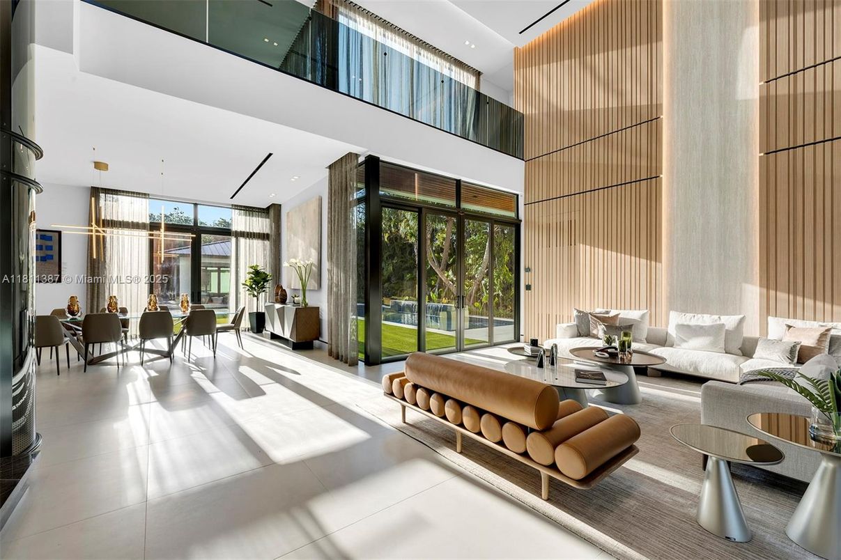 Dining room, Interior, Living room, Recessed Lighting