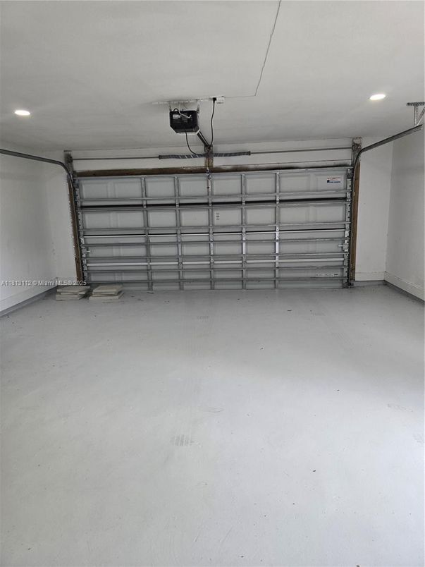 Garage, Interior, Recessed Lighting