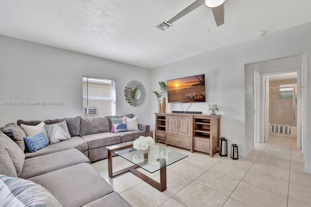 Interior, Living room