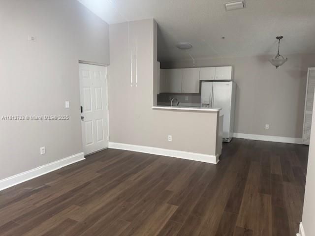 Interior, Kitchen, Pendant Lights, Wood Texture Flooring