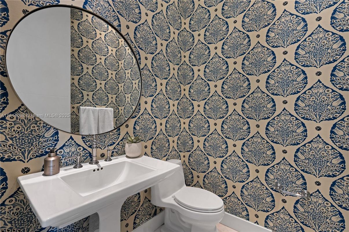 Bathroom, Interior