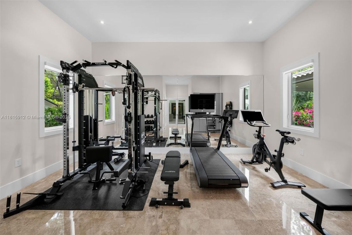 Fitness Equipment, Interior, Recessed Lighting