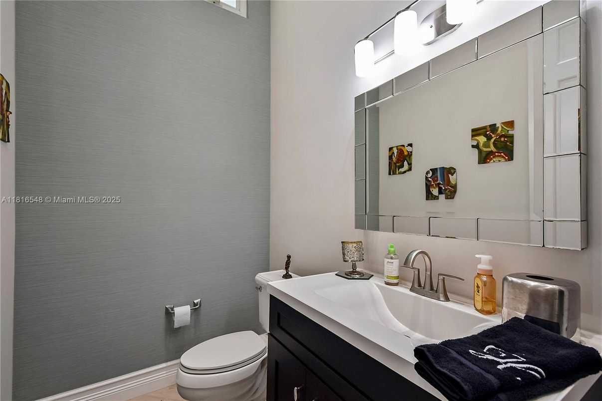 Bathroom, Interior