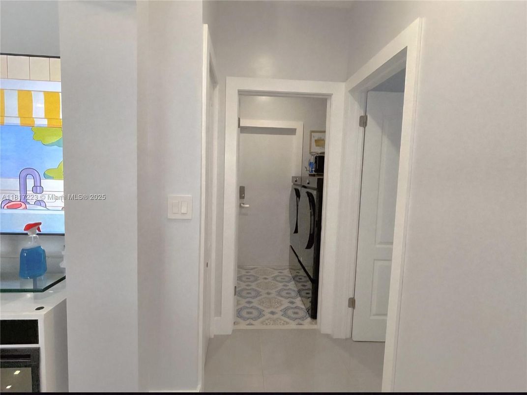 Interior, Washer