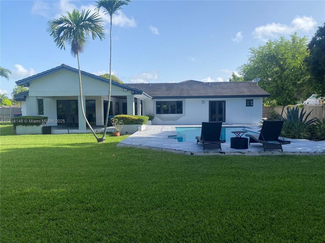 Backyard, Exterior, Pool
