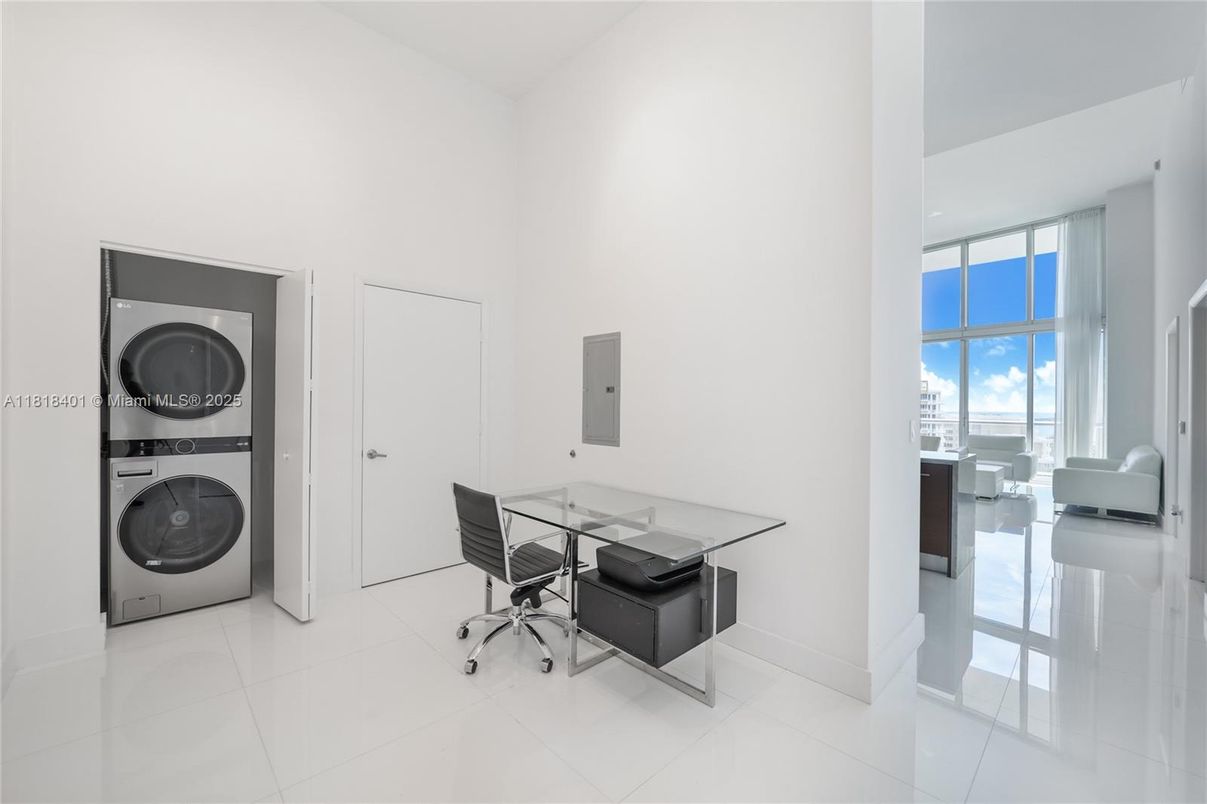 Home Office, Interior, Washer, Water