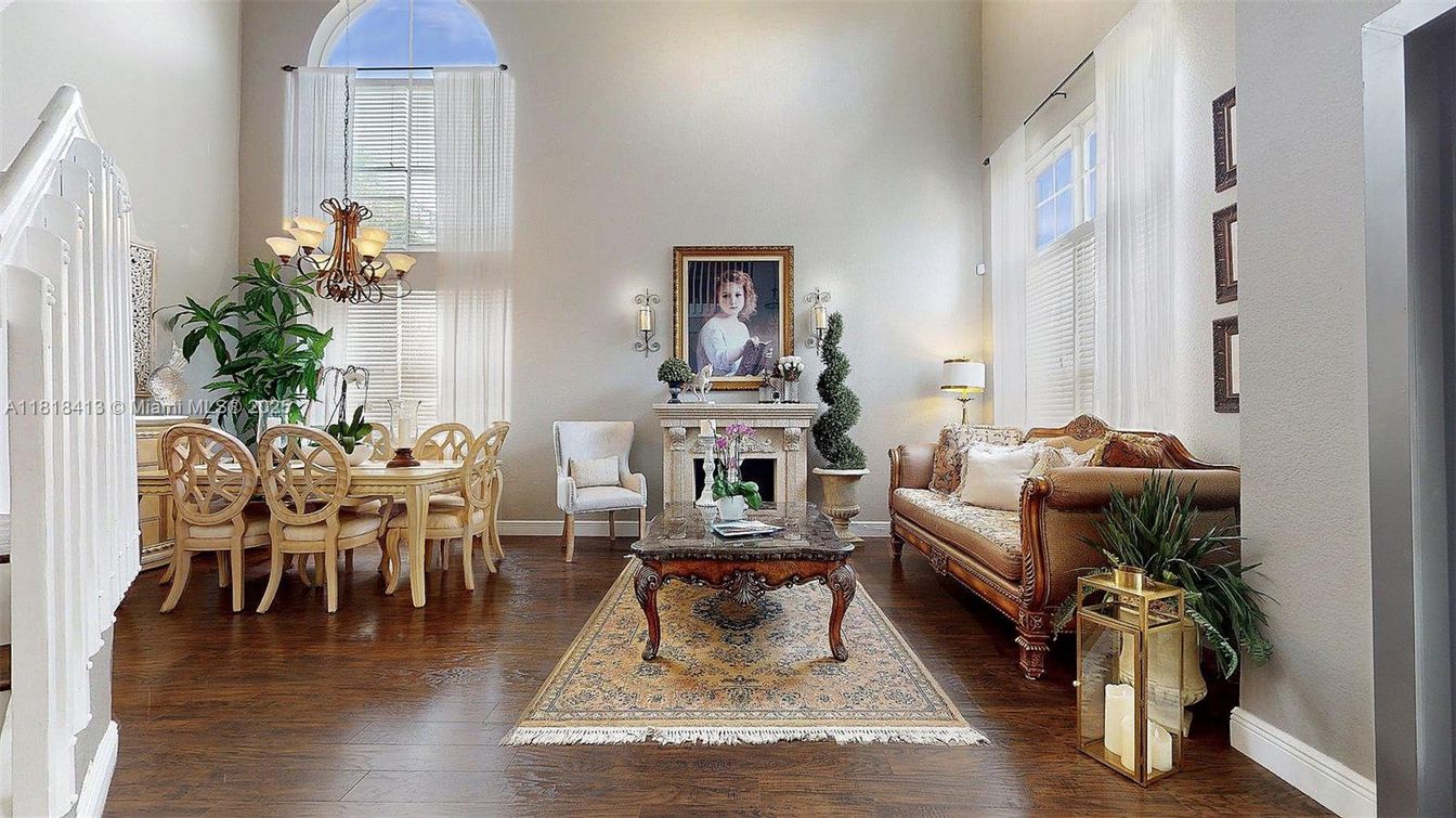 Chandelier, Dining room, Fireplace, Interior, Living room, Wood Texture Flooring