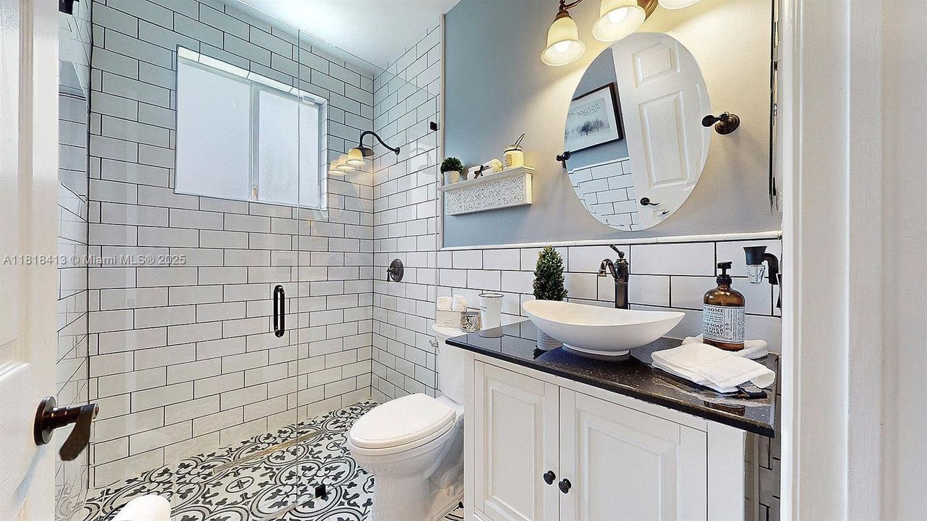 Bathroom, Interior