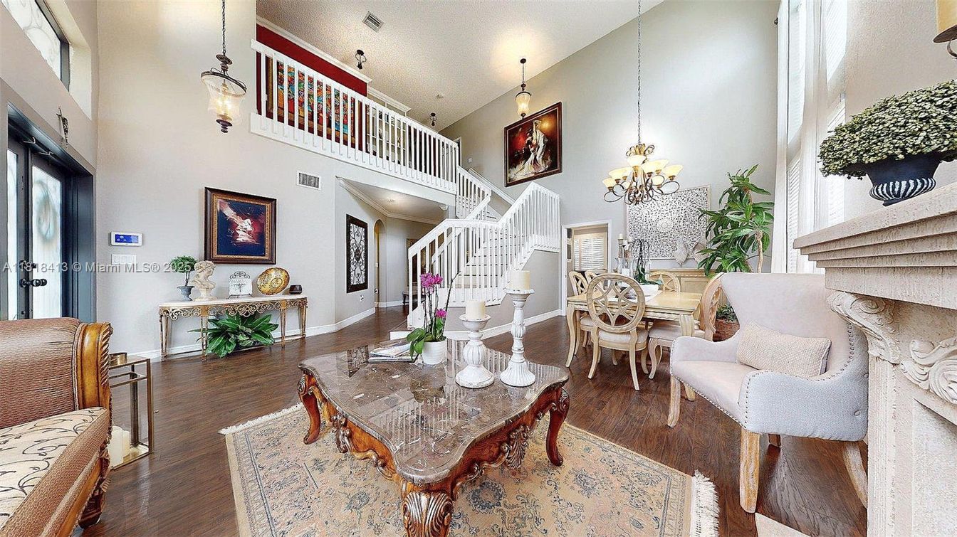 Chandelier, Dining room, Fireplace, Interior, Pendant Lights, Wood Texture Flooring