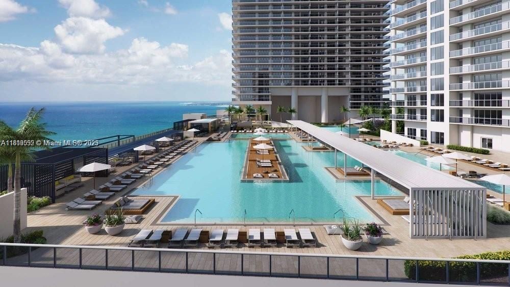 Exterior, Pool, Water