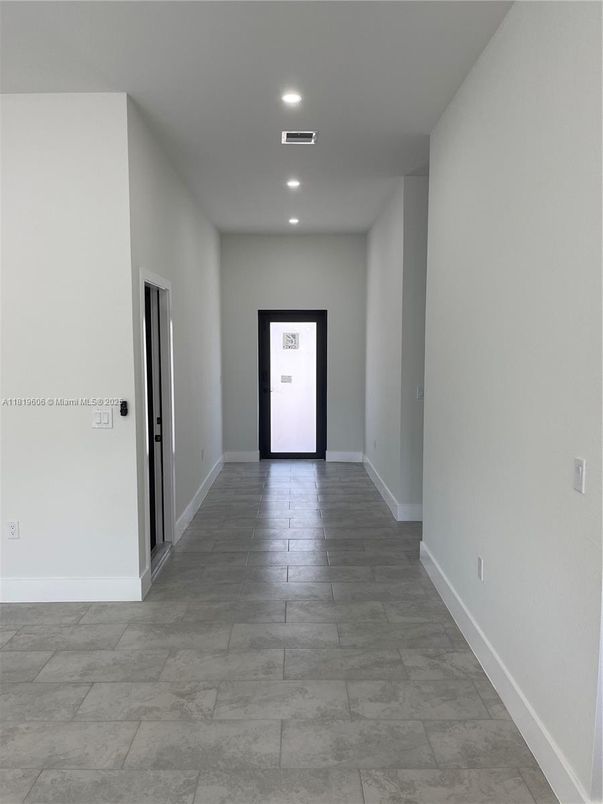 Interior, Recessed Lighting