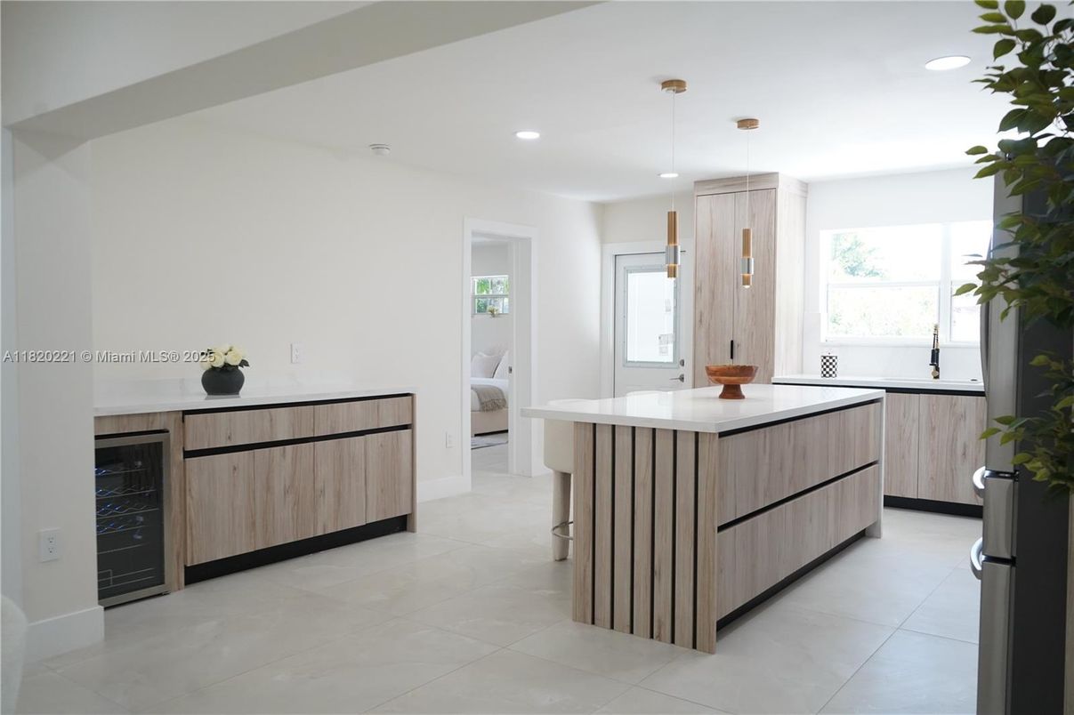 Interior, Kitchen, Pendant Lights, Recessed Lighting
