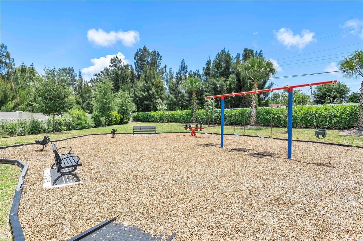Backyard, Exterior, Playground