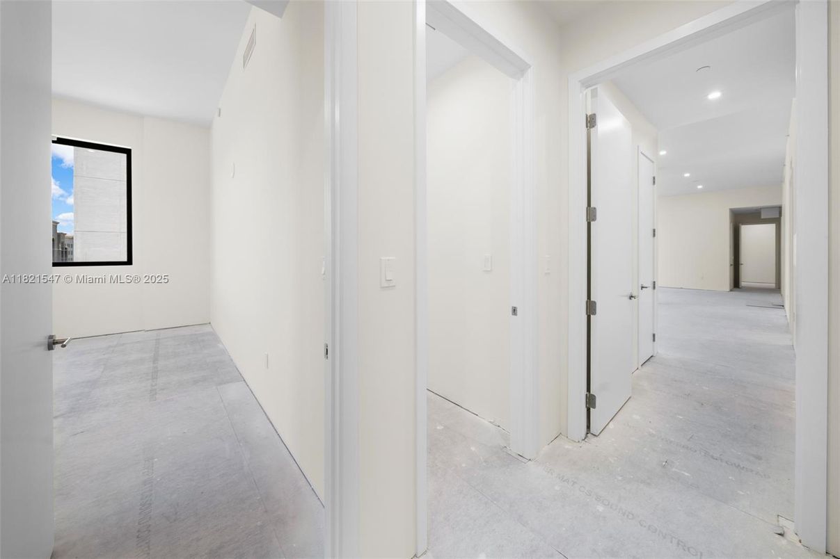 Interior, Recessed Lighting
