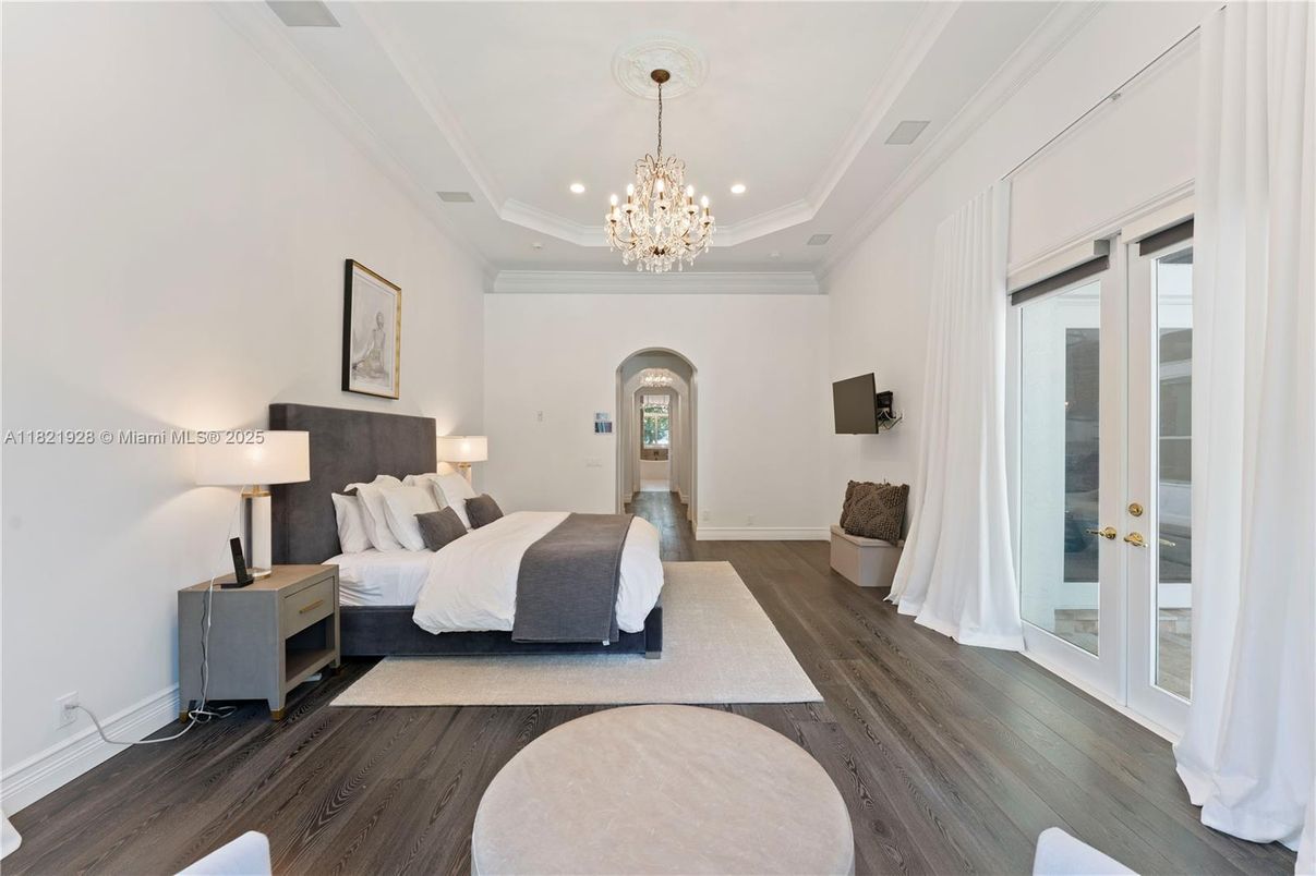 Bedroom, Chandelier, Interior, Recessed Lighting, Wood Texture Flooring