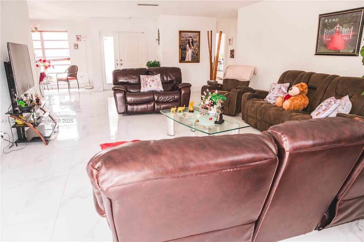 Interior, Living room, Marble