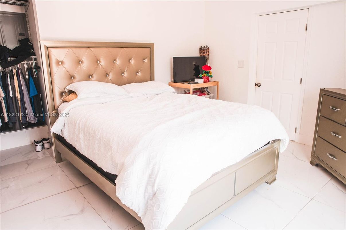 Bedroom, Interior, Marble