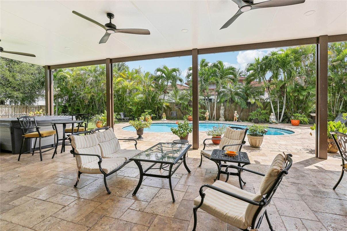 Exterior, Pool, Sun Room