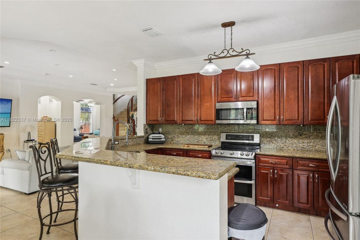 Interior, Kitchen, Pendant Lights, Recessed Lighting, Stainless Steel Appliances