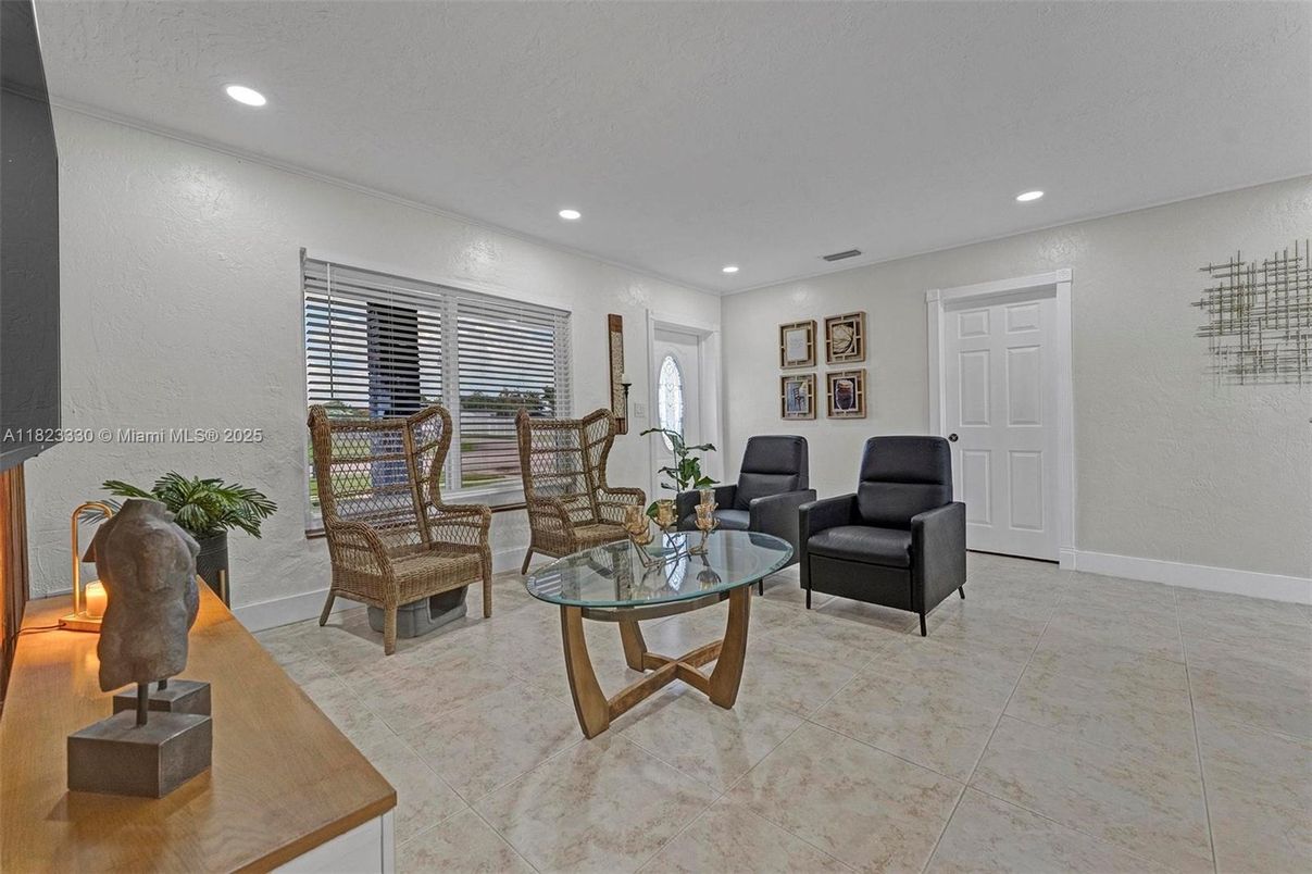 Interior, Living room, Recessed Lighting