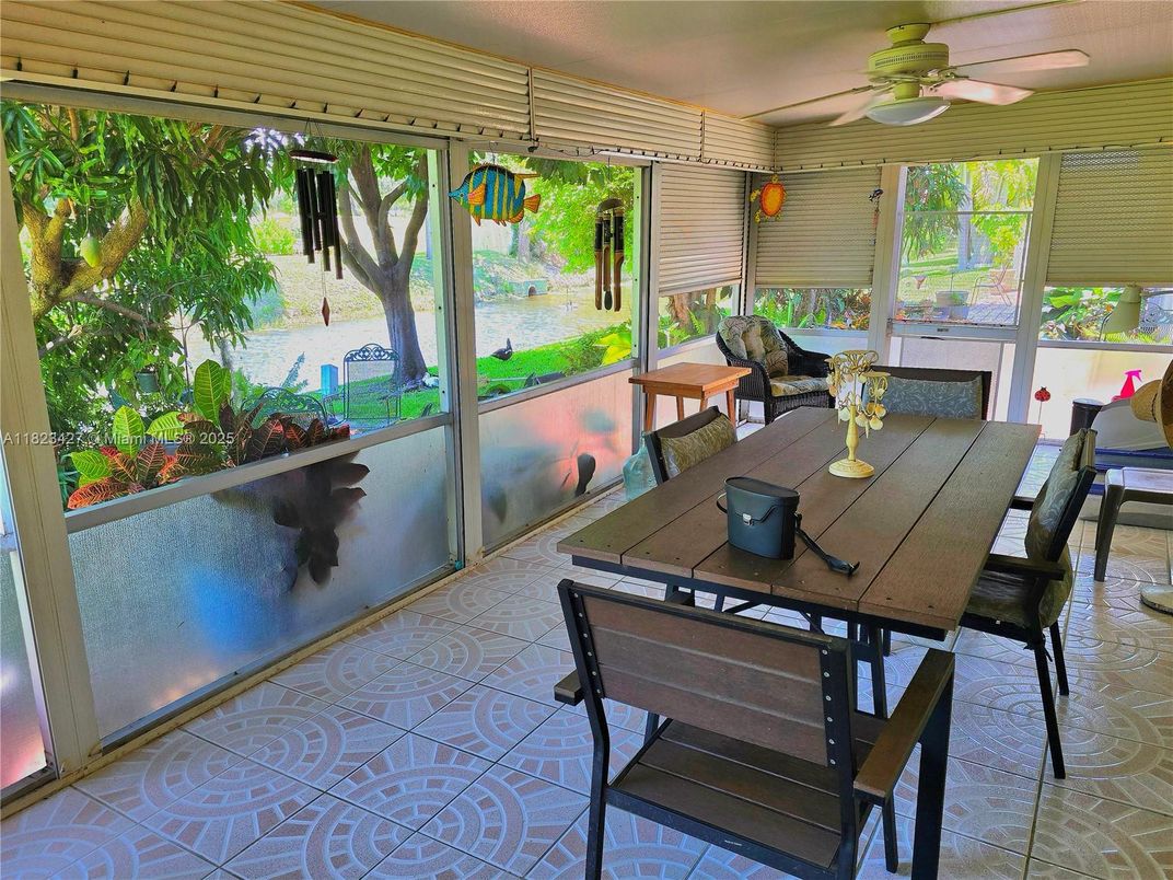 Dining room, Interior, Sun Room
