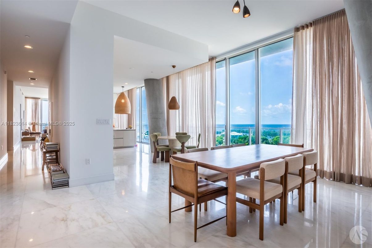 Dining room, Interior, Marble, Pendant Lights, Recessed Lighting, Water