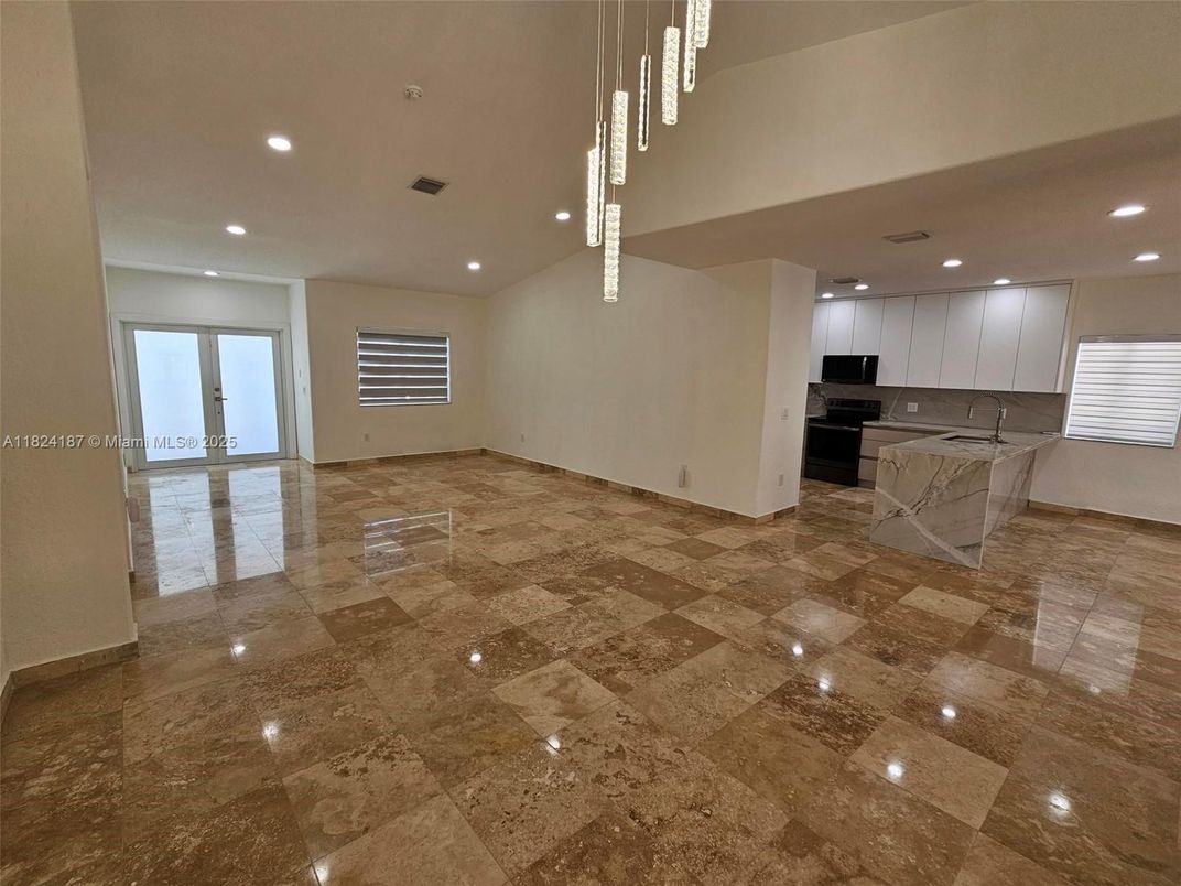 Empty room, Interior, Kitchen, Pendant Lights, Recessed Lighting