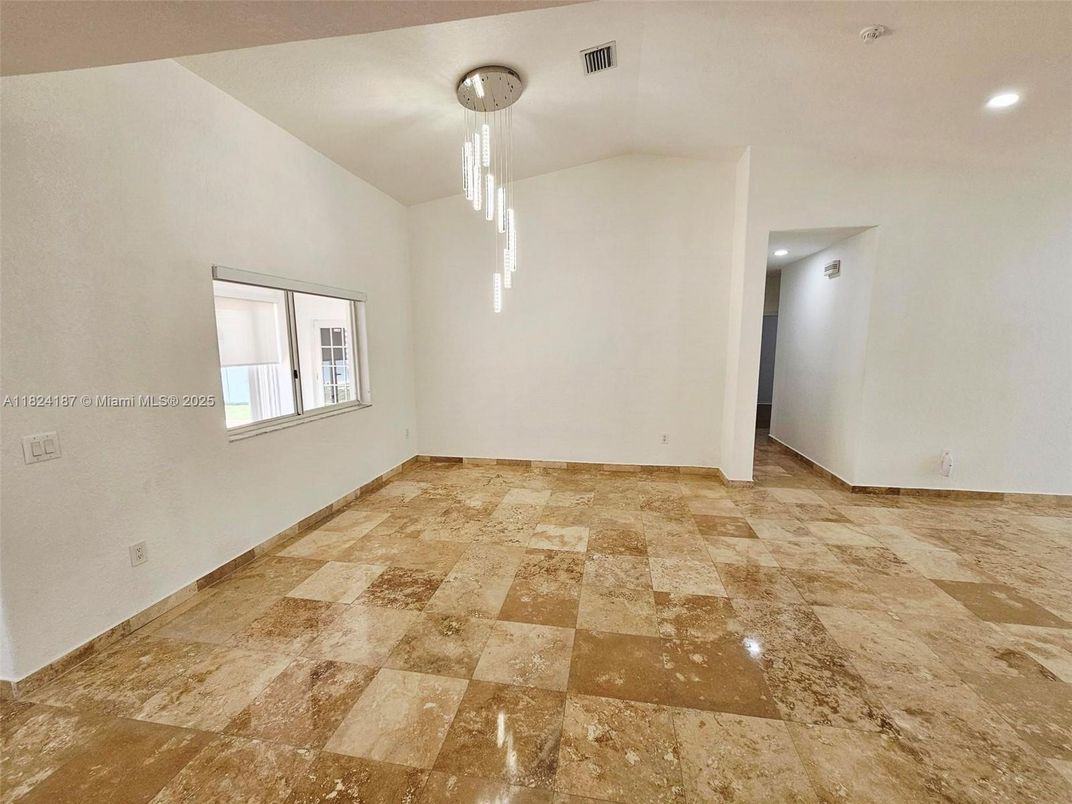 Empty room, Interior, Pendant Lights, Recessed Lighting