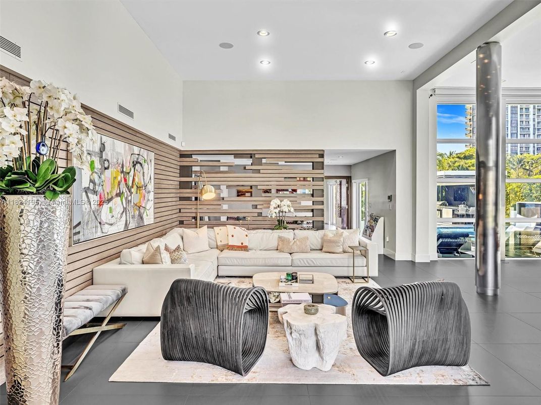 Interior, Living room, Recessed Lighting, Wooden Walls