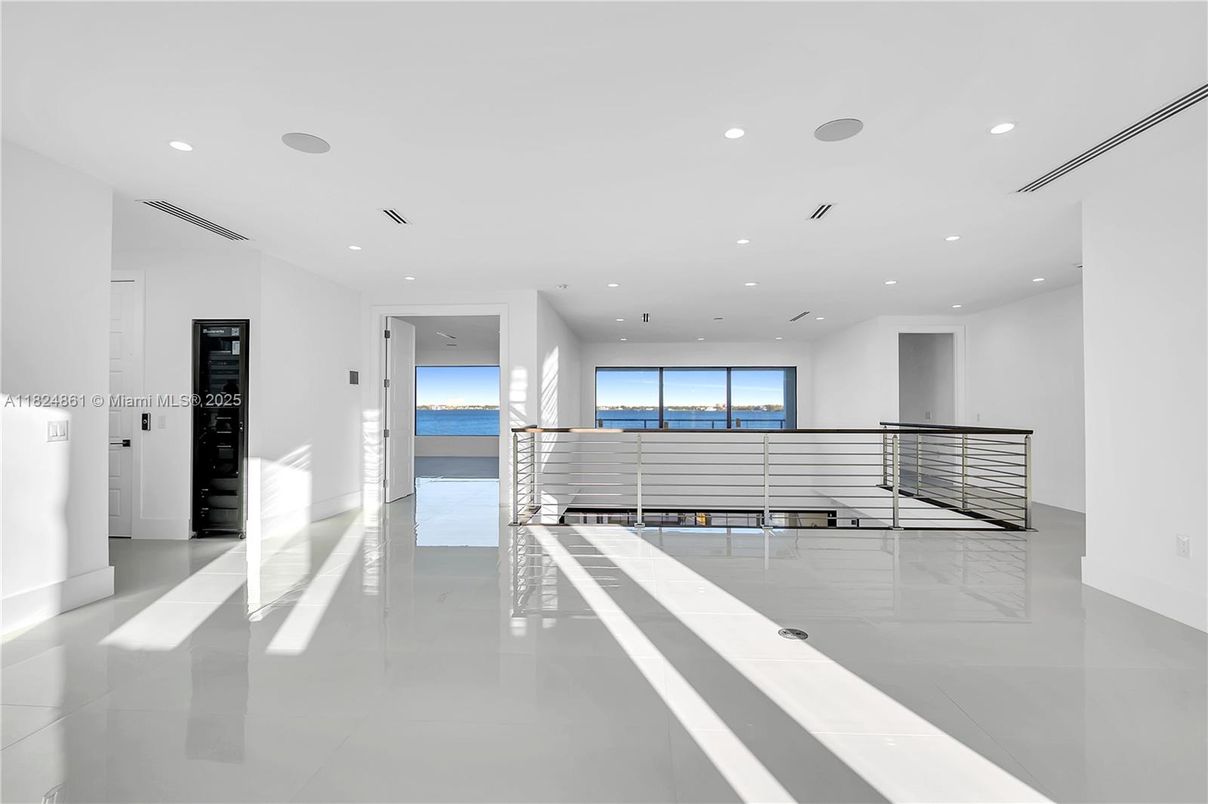 Interior, Recessed Lighting, Water