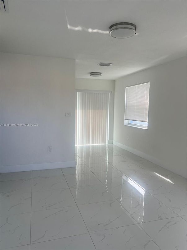 Empty room, Interior, Marble