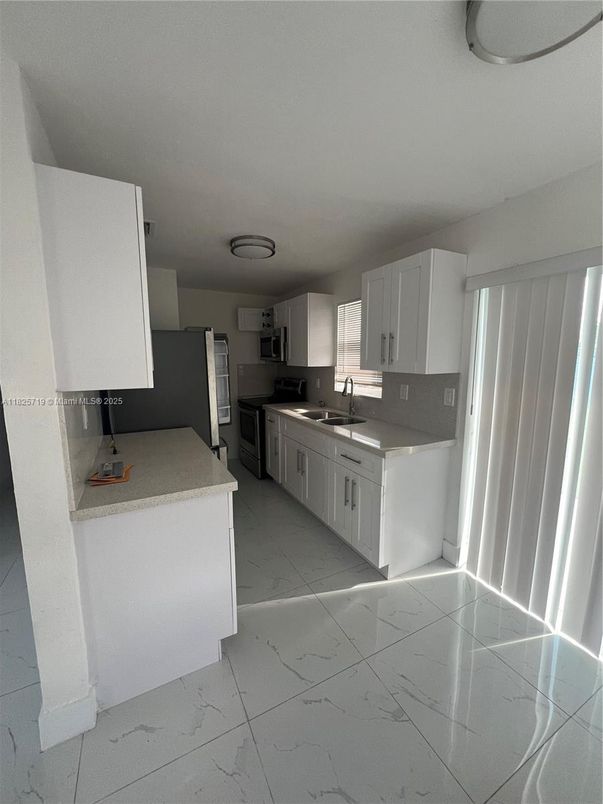 Interior, Kitchen, Marble
