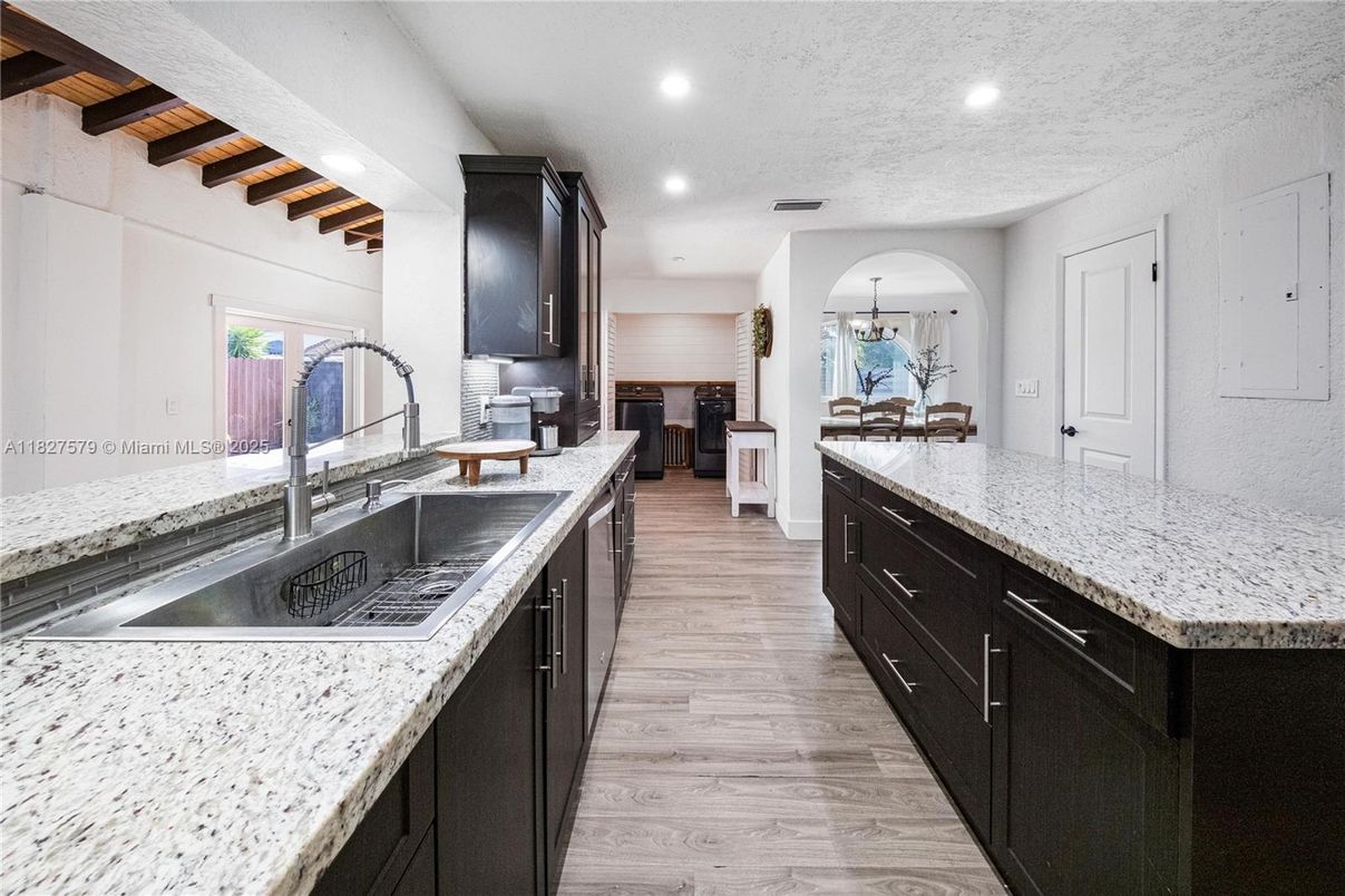 Interior, Kitchen, Pendant Lights, Recessed Lighting, Wooden Beams, Wood Texture Flooring