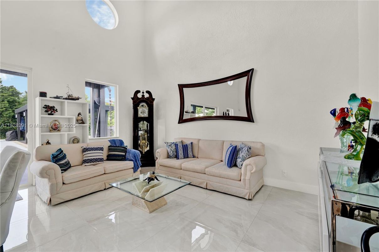 Interior, Living room