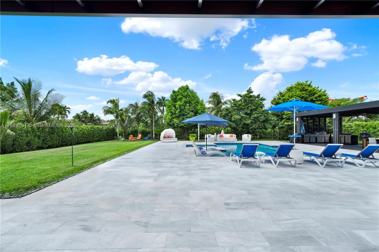 Backyard, Exterior, Pool