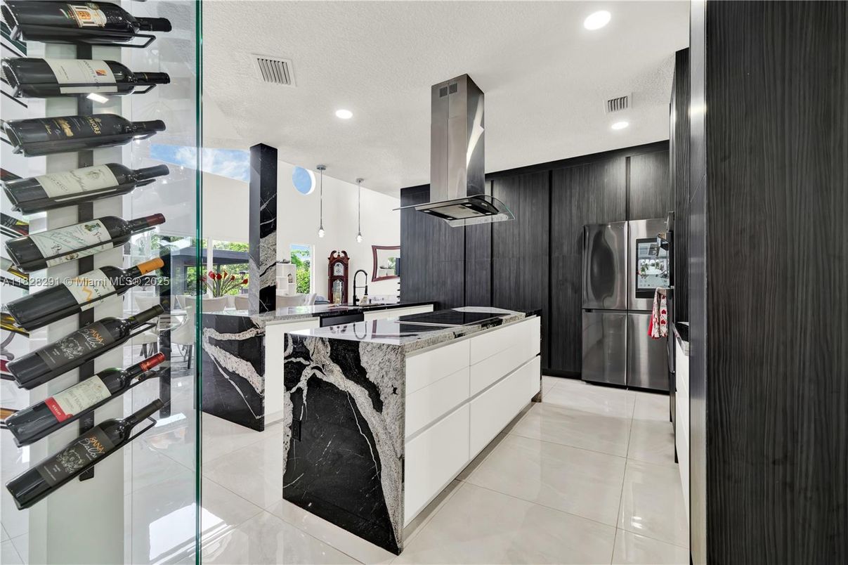 Interior, Kitchen, Recessed Lighting