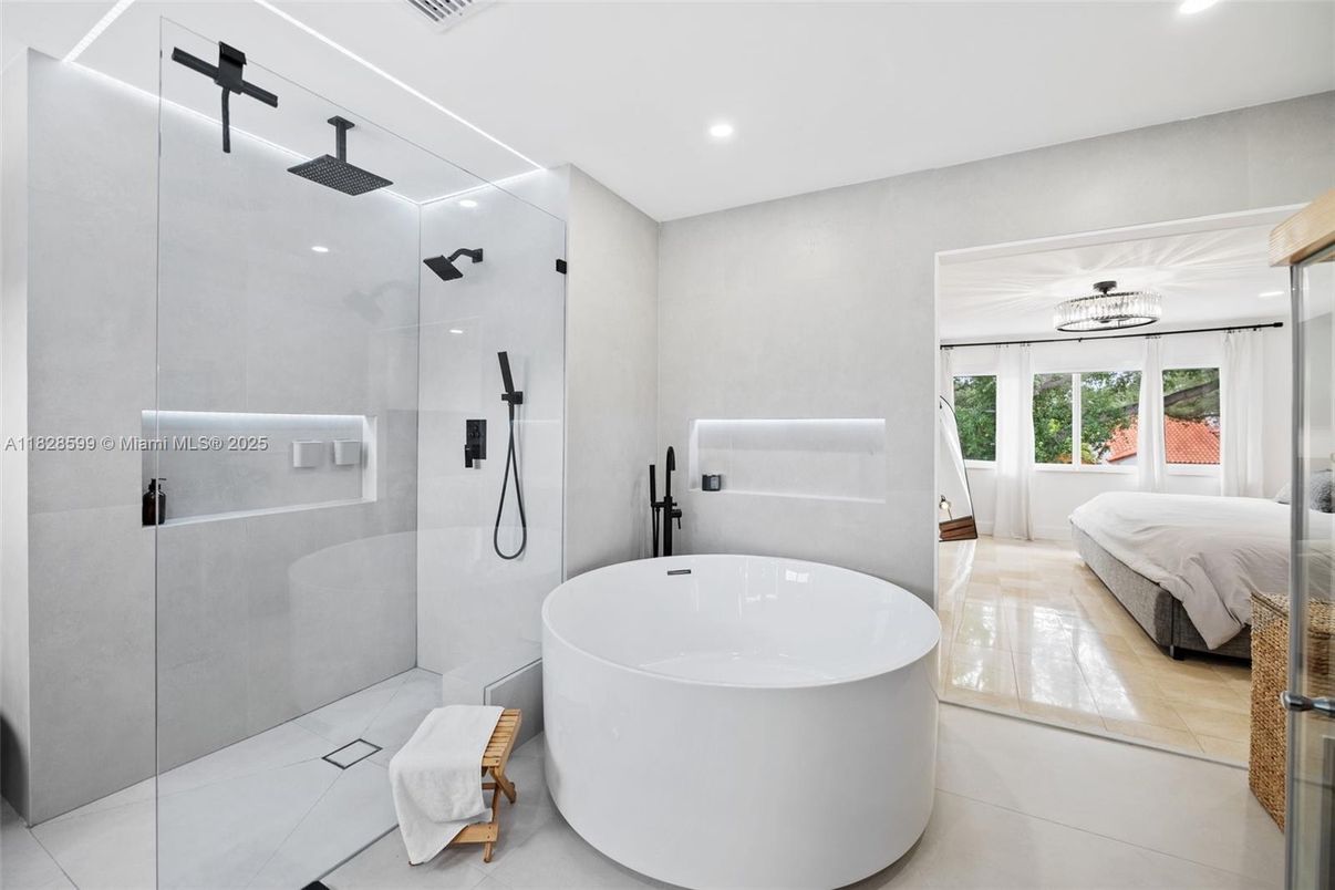 Bathroom, Bedroom, Free Standing Baths, Glass Shower, Interior, Recessed Lighting